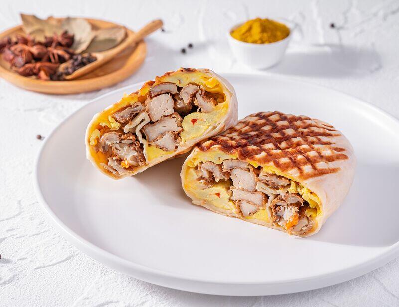 Chicken Katsu Burrito 炸鸡排墨西哥卷