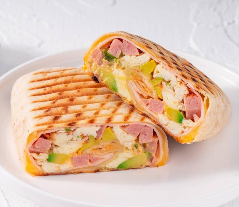 Spam Avocado Burrito 午餐肉牛油果墨西哥卷